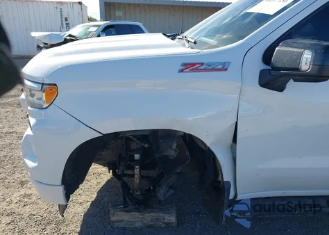 2023 Chevrolet Silverado 1500 4Wd Short Bed Rst z USA, uszkodzony, nr VIN 2GCUDEED8P1144716